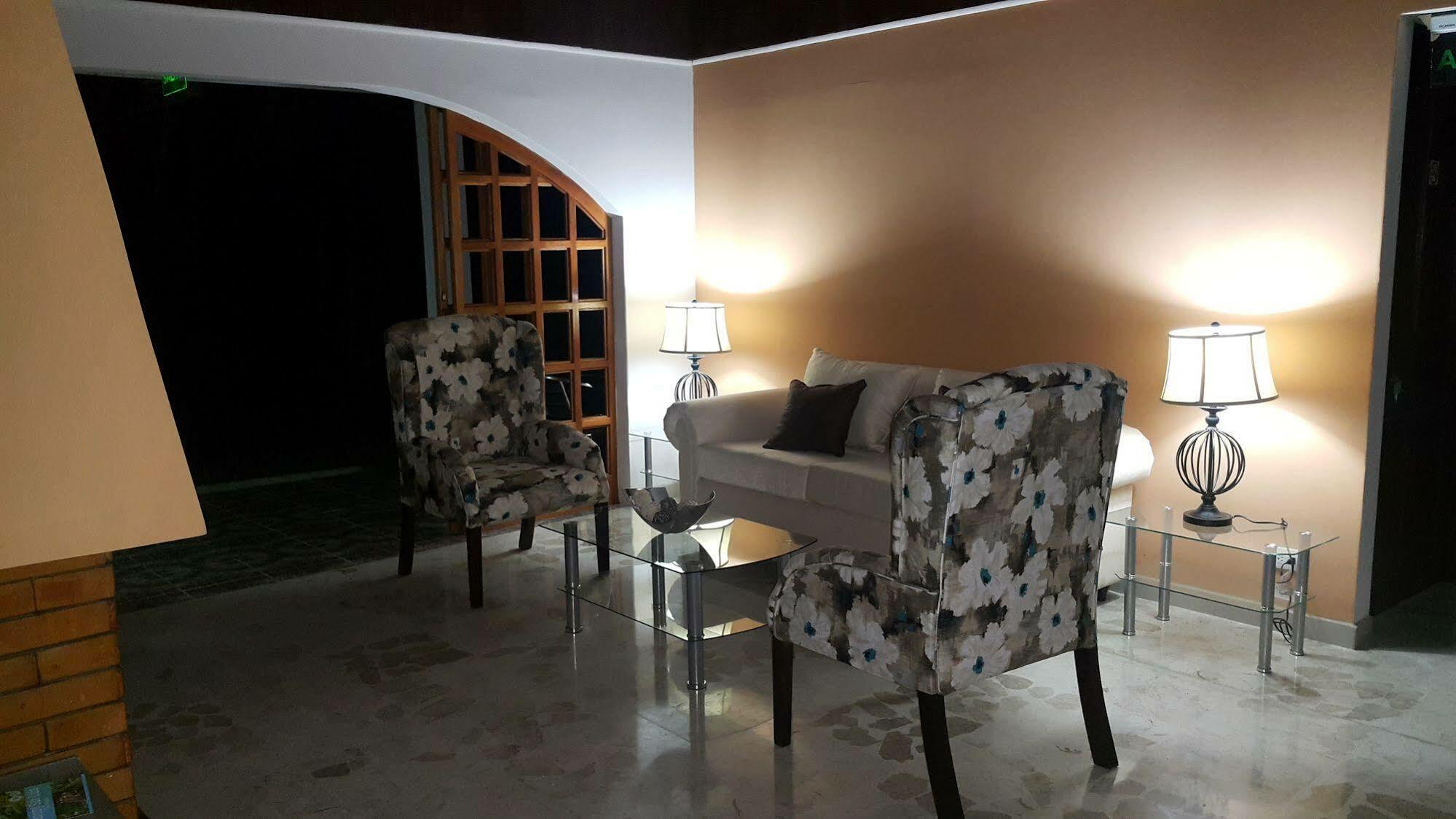 Hotel Portal Colonial San Jose  Bagian luar foto